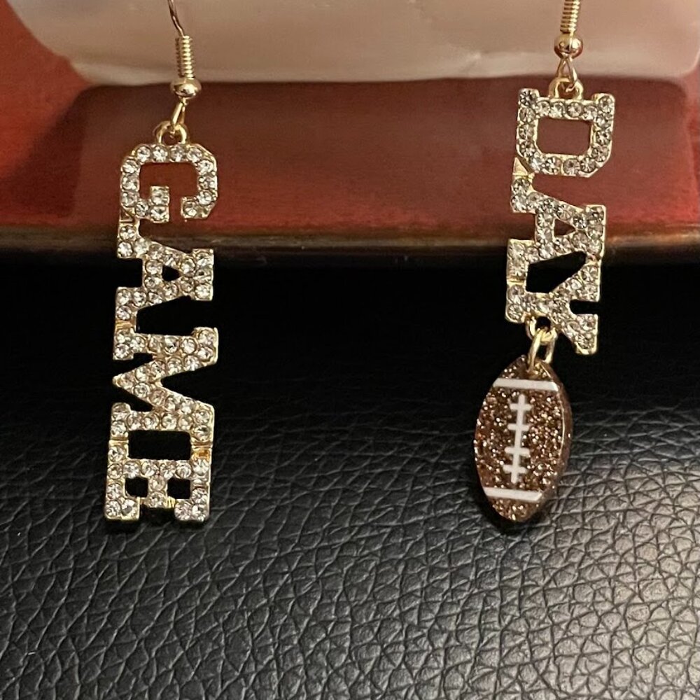 Sparkly Game Day Football Earrings   NWT - Picture 4 of 4
